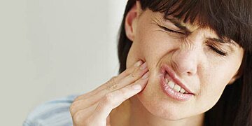 14 Raisons pour lesquelles votre dent vous fait mal