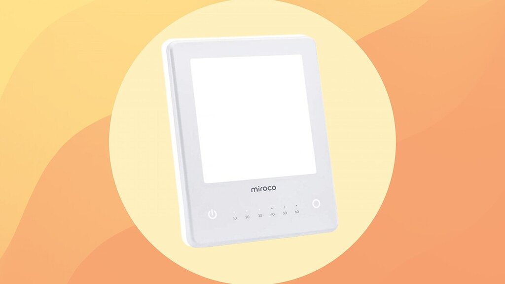 La meilleure lampe de luminothérapie selon plus de 11 000 acheteurs Amazon est à 58 % de réduction en ce moment La meilleure lampe de luminothérapie selon plus de 11 000 acheteurs Amazon est à 58 % de réduction en ce moment