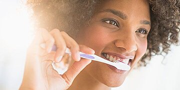Le dentifrice blanchissant est-il mauvais pour vos dents ?