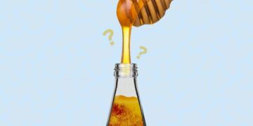 Cette tendance au miel congelé devient virale sur TikTok, mais est-il acceptable de l’essayer ?