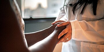 Comment les fonds d’avortement aident à fournir un soutien essentiel dans un monde post-Roe