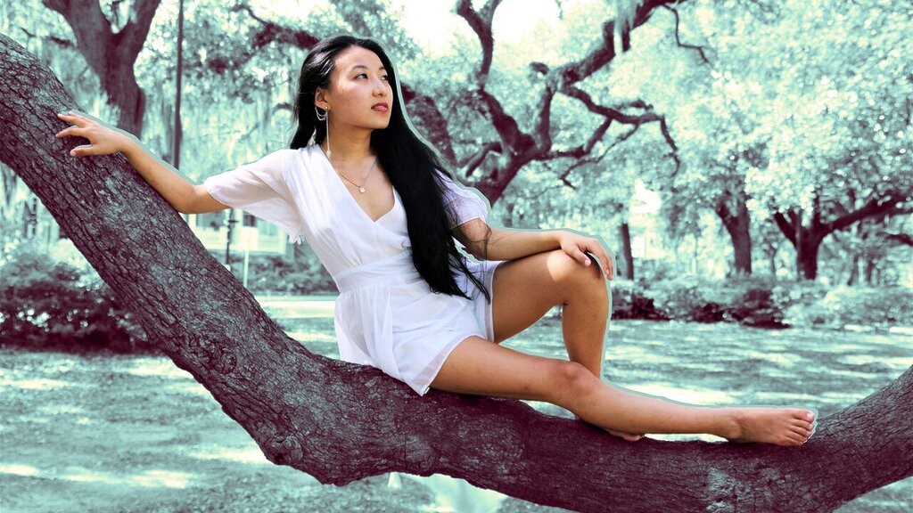 L’actrice américaine d’origine asiatique Caroline Donica parle de la réconciliation des mondes de ses parents adoptifs et biologiques L’actrice américaine d’origine asiatique Caroline Donica parle de la réconciliation des mondes de ses parents adoptifs et biologiques