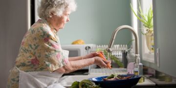 4 Objets connectés pour surveiller vos parents âgés à distance