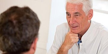 Il est maintenant permis de prescrire la clozapine en ville