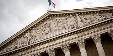 Les étudiants et jeunes médecins contestent les mesures coercitives pour l’accès aux soins