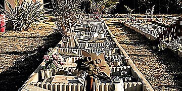 Montredon : cercueils en carton et urnes pour un crématorium destiné aux animaux