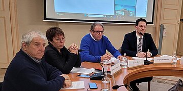 Grève continue à l’EPSL : agents, familles et élus unis contre la détérioration des services de santé