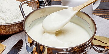 Préparer facilement une béchamel maison