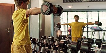 Quel est l’âge minimum pour commencer la musculation ?