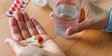 The White Lotus : quel secret cache le Lorazépam, pilule favorite de Victoria Ratliff ?