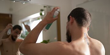 Le vaporisateur contre la calvitie est maintenant en pharmacie