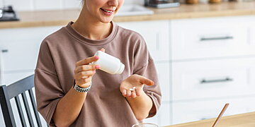 Nutrition : cinq astuces pour diminuer les risques des compléments alimentaires