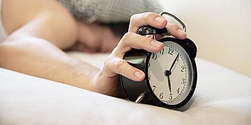 Est-il fréquent de se réveiller sans raison apparente durant la nuit ?